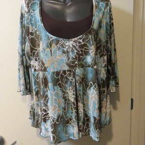 DRESSBARN WOMAN TOP **2X** under tank attached